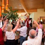 Hochzeitsband Stimmung beim Brautstehlen